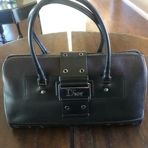 Women’s Dior hand bag